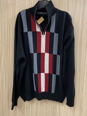 Leo Chevalier black print sweater size XL